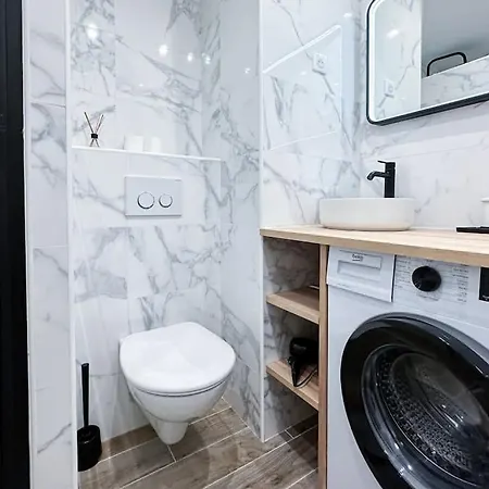 Апартаменти Magnifique Studio Avec Loggia, Parking, Proche De La Mer